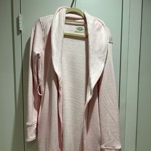 NEW- never worn before Ugg robe